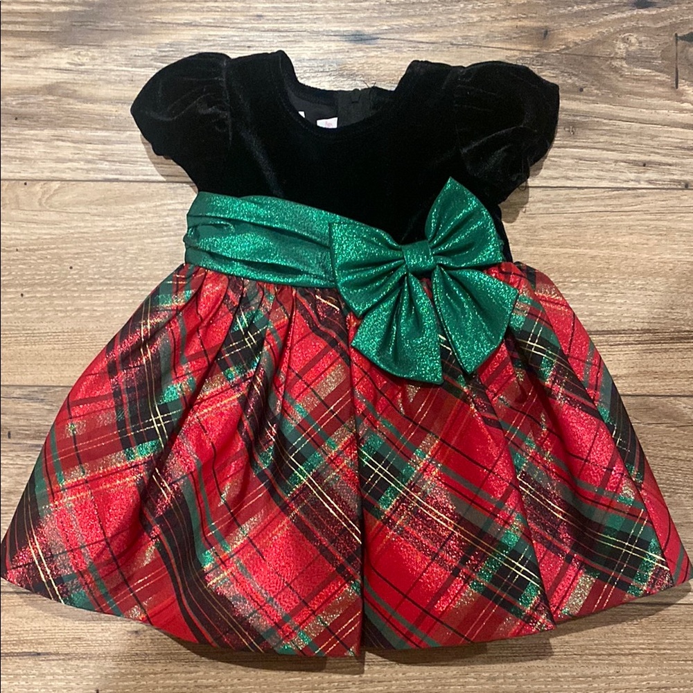 Plaid Dress with Green Bow
